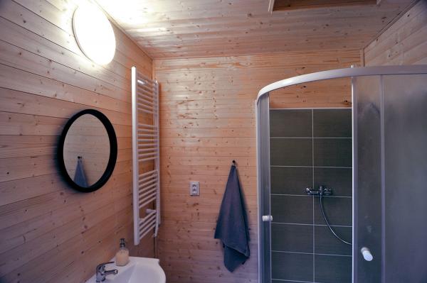 Koupelna / Pro hosty zelené jurty